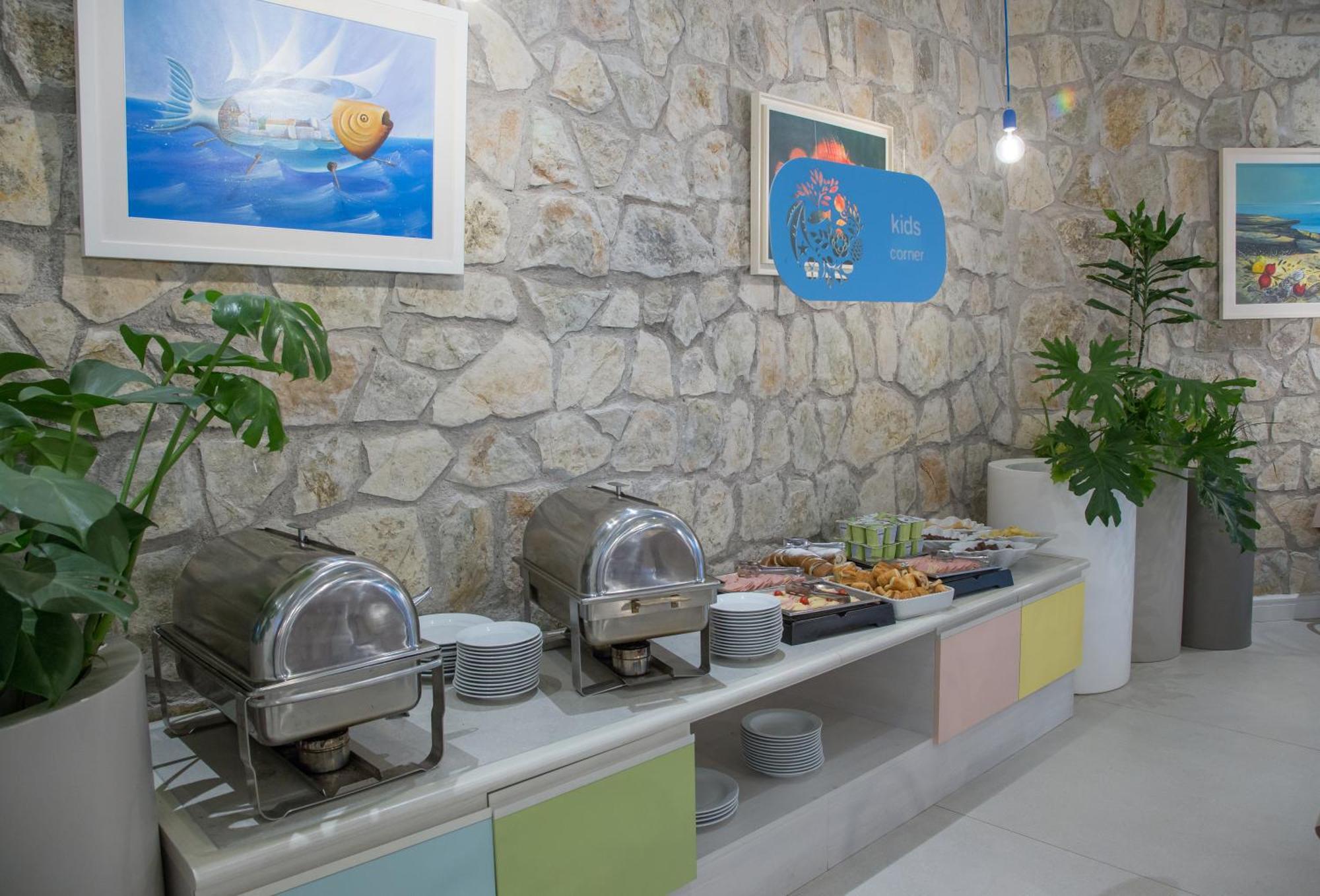 Slovenska Plaza 4*