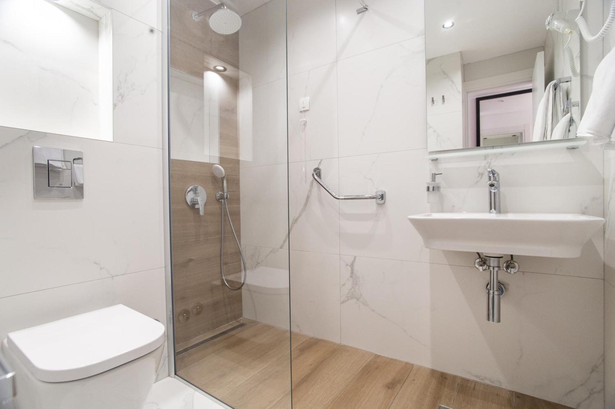 Slovenska Plaza 4* Budva